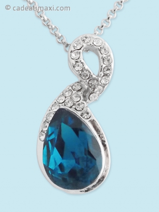 Collier avec pendentif à strass et fausse pierre bleue