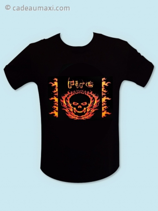T-shirt logo tête de mort en feu avec LED