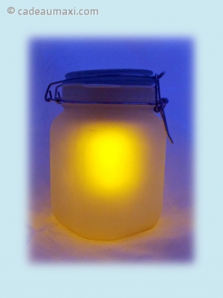 Lampe en forme de bocal de confiture