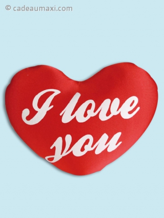 Coussin en forme de coeur I Love You 