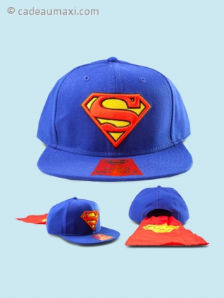 Casquette à cape avec logo Superman 