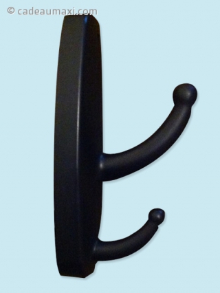 Porte-manteau avec caméra intégrée