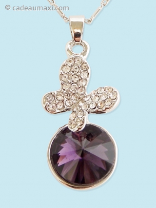 Collier avec pendentif papillon à strass et pierre violette