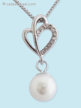 Collier avec pendentif strass et perle blanche