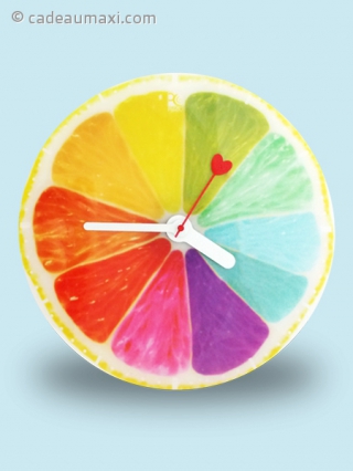 Horloge murale multicolore en demi-citron